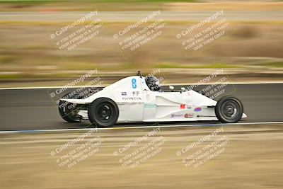 media/Jan-26-2025-CalClub SCCA (Sun) [[cfcea7df88]]/Group 7/Race/